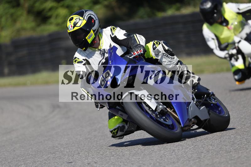 Archiv-2025/49 26.08.2025 Cornu Master School ADR/rot-rouge/64